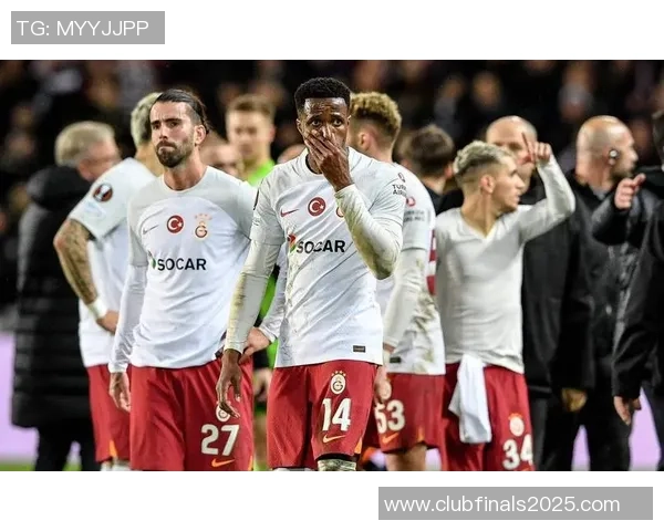 兰斯与史特拉斯堡足球对决精彩回顾及赛季展望分析 兰斯与史特拉斯堡足球对决精彩回顾及赛季展望分析