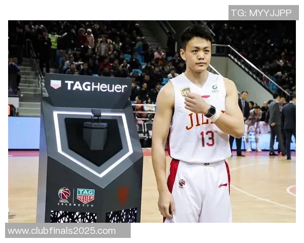 姜宇星：在音乐与梦想的旅程中追寻自我与未来的光辉之路